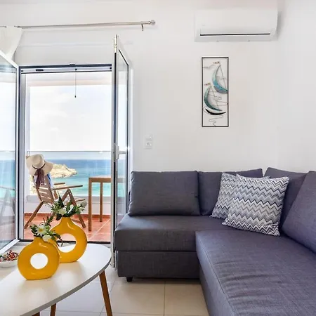 Yioula's ريثيمنو