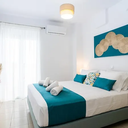 Yioula's ريثيمنو