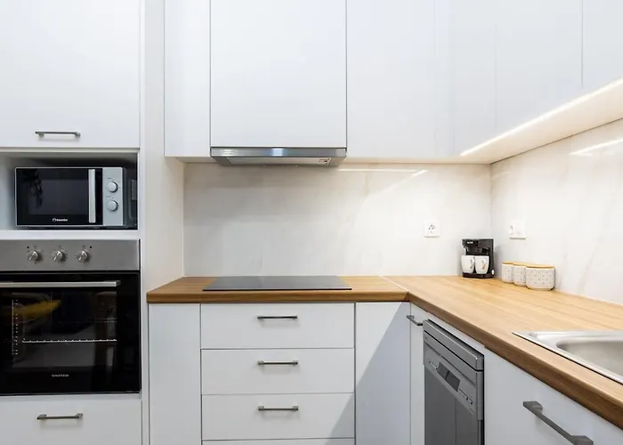 Yioula's * Ρέθυμνο