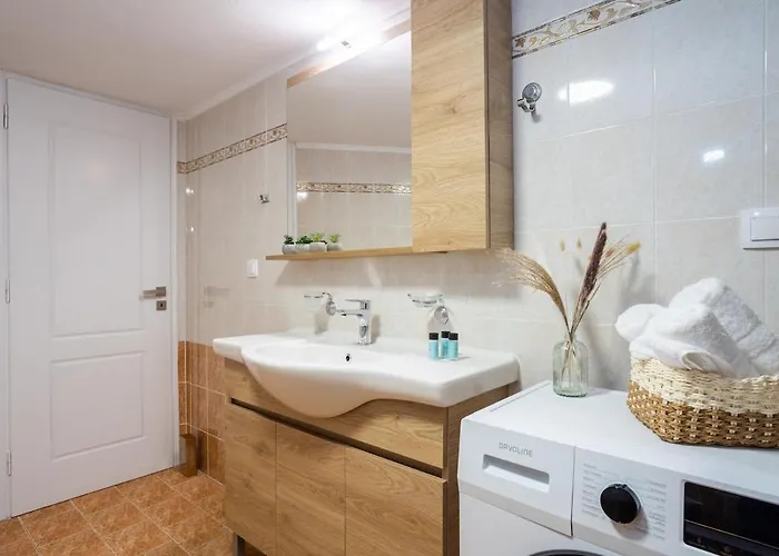 Yioula's Apartamento Rétino